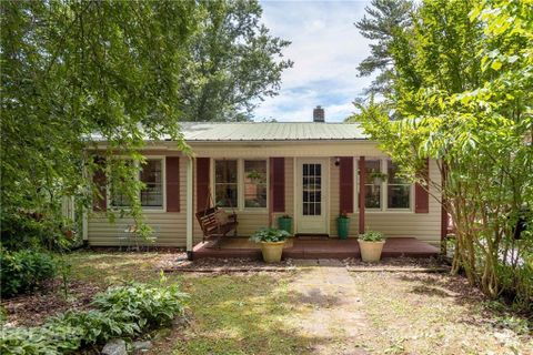 202 Calhoun Street