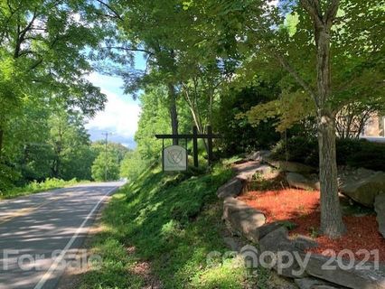 Lot 18 Lost Indian Trail sold home in Cherokee Crossing, Whittier, NC