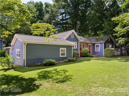 32 Linden Street