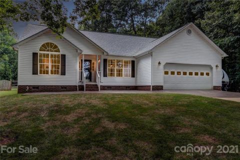 245 Strawberry Lane