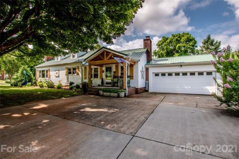 493 Ridgeway Avenue
