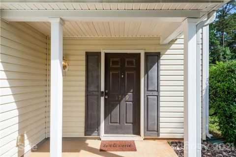 1719 Old Briar Lane sold home in The Woodlands, Charlotte, NC