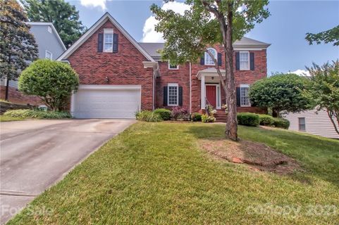 9006 Cameron Wood Drive