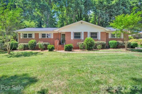 1531 Woodberry Road