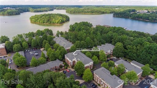 713 Northeast Drive 56