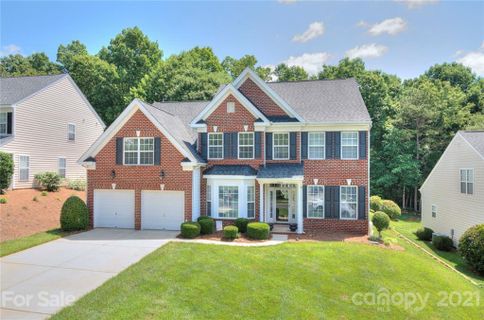 2060 Foxwood Court