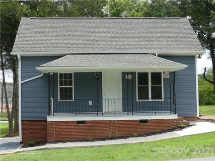 636 Rogers Street