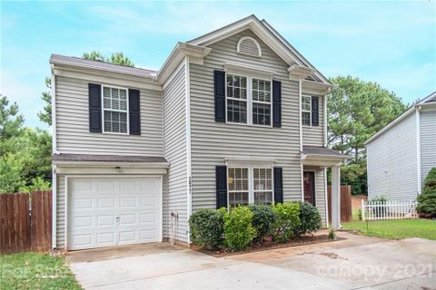 2877 Oasis Lane