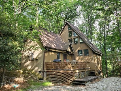 90 Overlook Drive