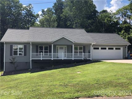 1932 Eastbrook Circle sold home in Eastbrook, Morganton, NC