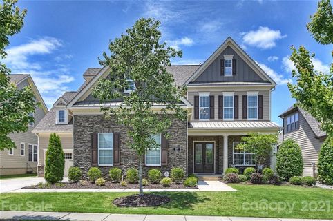 319 Newington Court