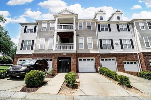 3162 Walnut Park Drive