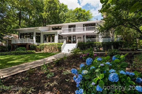 8138 Blades Trail