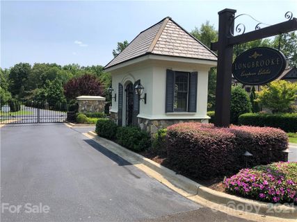 5152 Longbrooke Court