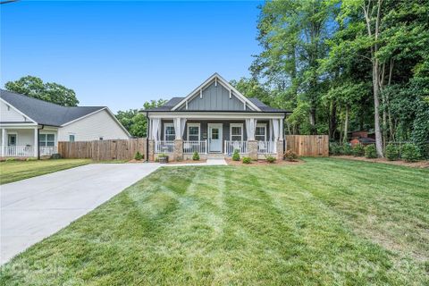 5313 Tarrywood Lane