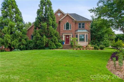 450 Beacon Knoll Lane