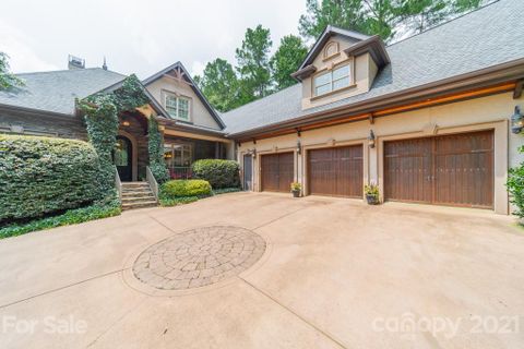 7376 Webbs Chapel Cove Court