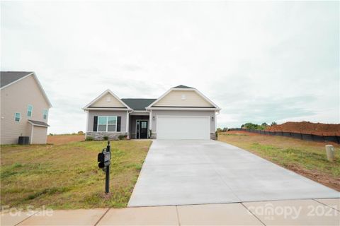 248 Pinnacle Crossing sold home in Kings Crossing, Shelby, NC