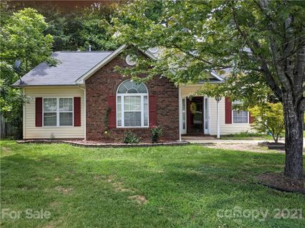 1425 Meadow Wood Drive sold home in Park Ridge, Fort Mill, SC