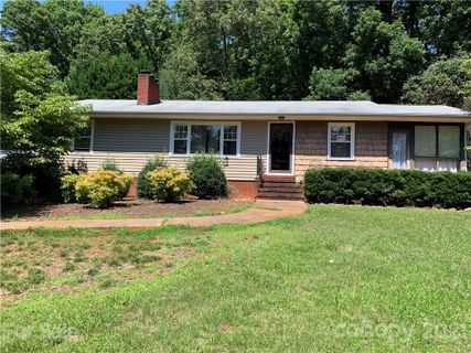 37 Elm Street sold home in Carolina Aluminum Company, Badin, NC