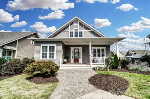 773 Waterscape Court
