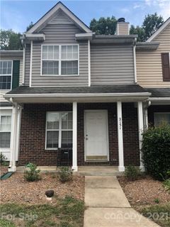 2151 Preakness Court sold home in Roxborough, Charlotte, NC