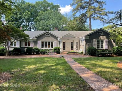 1422 Twiford Place