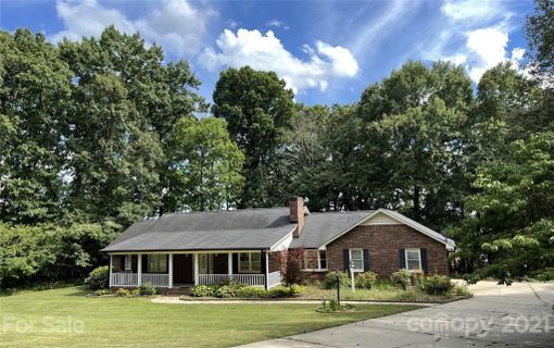 300 Henderson Circle sold home in Alexander Hill, Harrisburg, NC