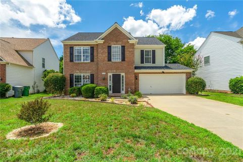 9724 Winged Trail Court