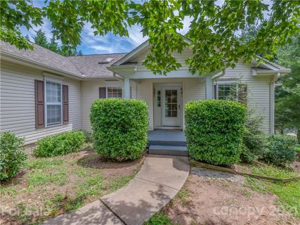 62 High Ridge Drive sold home in High Ridge, Mills River, NC