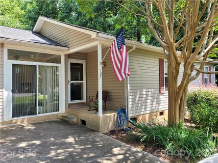 127 Milbros Lane
