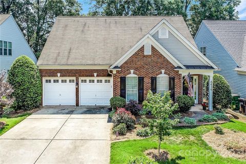 6434 Ridgeview Commons Drive