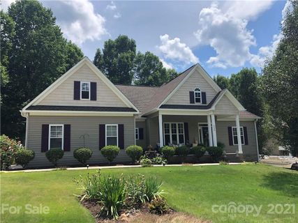 Previously sold for $410,000