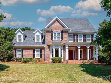2927 Berwick Lane