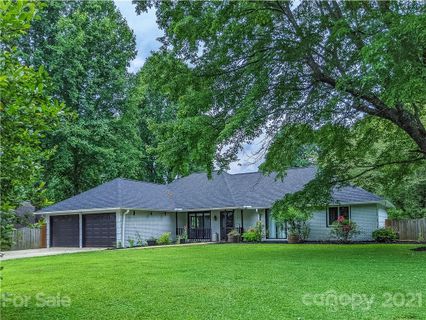 270 Country Club Circle