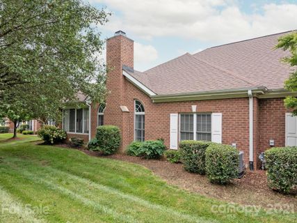10925 Oakside Court