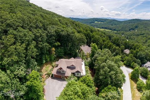 33 Hearthstone Drive