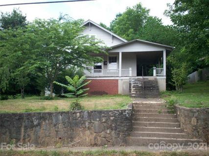 412 South Main Street sold home in KENTWOOD, Lenoir, NC
