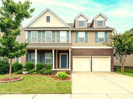724 Constance Way