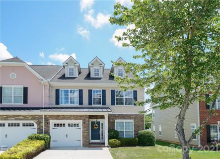 2802 Hopeton Court