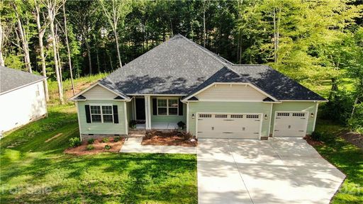 136 Wylie Trail