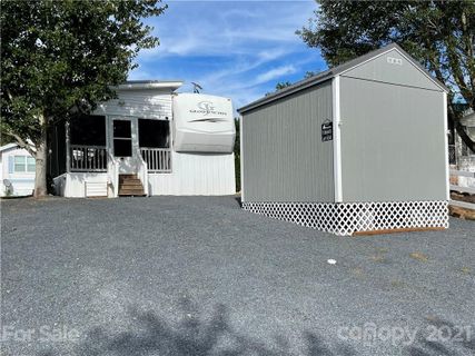 115 Blue Bird Drive