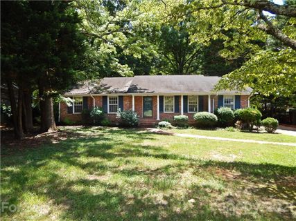 645 University Drive