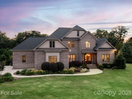 523 Valley Run Drive