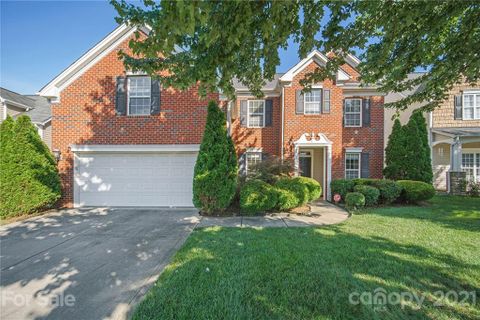 1637 Apple Tree Place