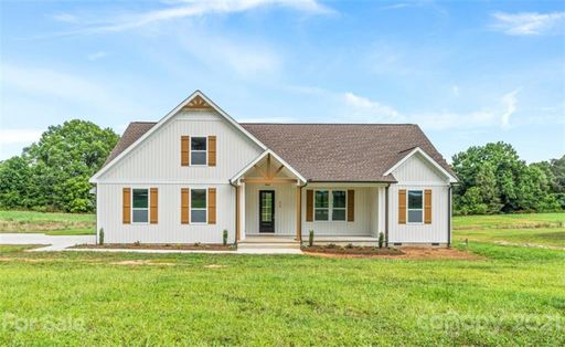 219 Lone Pine Road