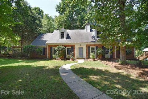 7228 Lake Drive