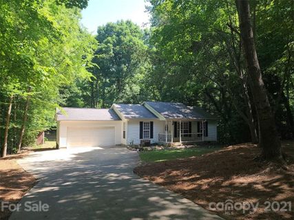 153 Cliffview Lane sold home in Oakbrook, Mooresville, NC