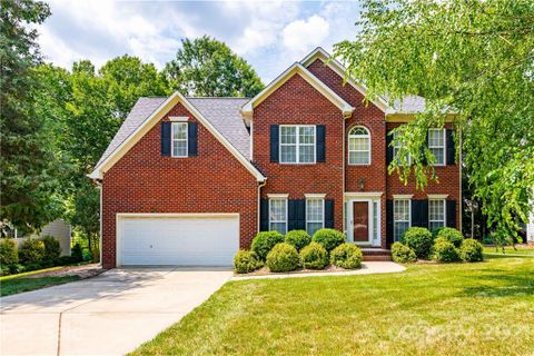 3222 Chatfield Lane