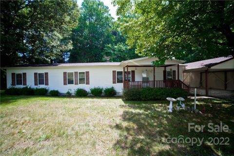 130 Leslie Way sold home in Dara Acres, Hendersonville, NC
